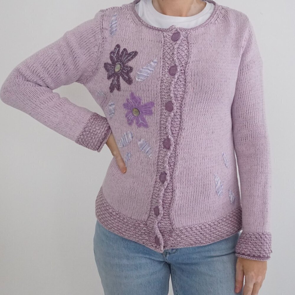 Vintage Lavender w Purple Floral Knit Button Up Cardigan Sweater M